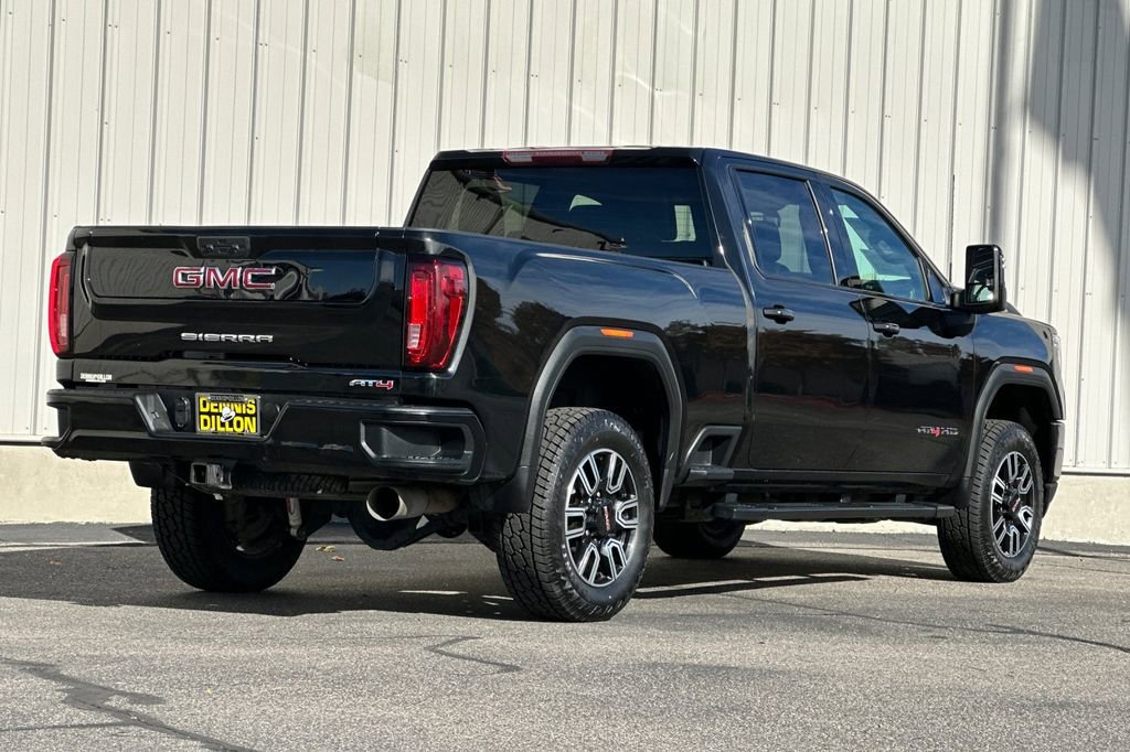 Used 2022 GMC Sierra 2500 AT4 image 4