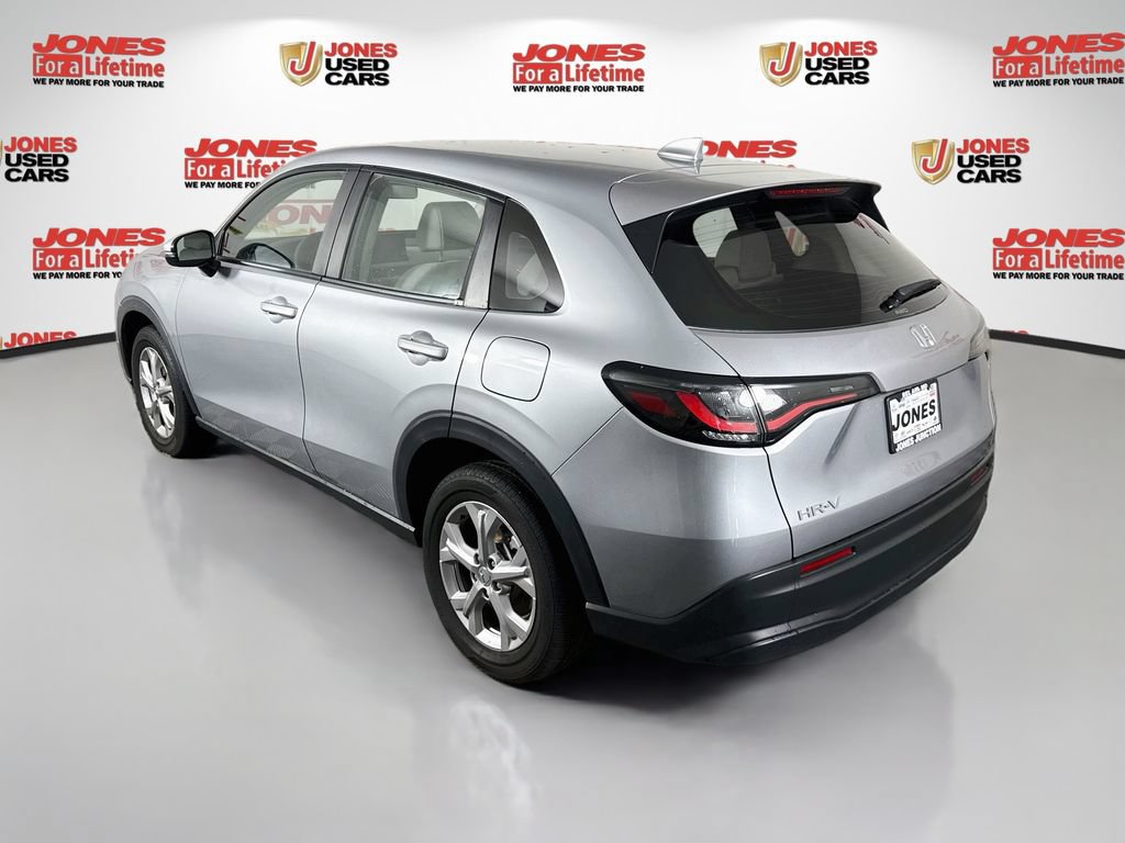 Used 2025 Honda HR-V LX image 2