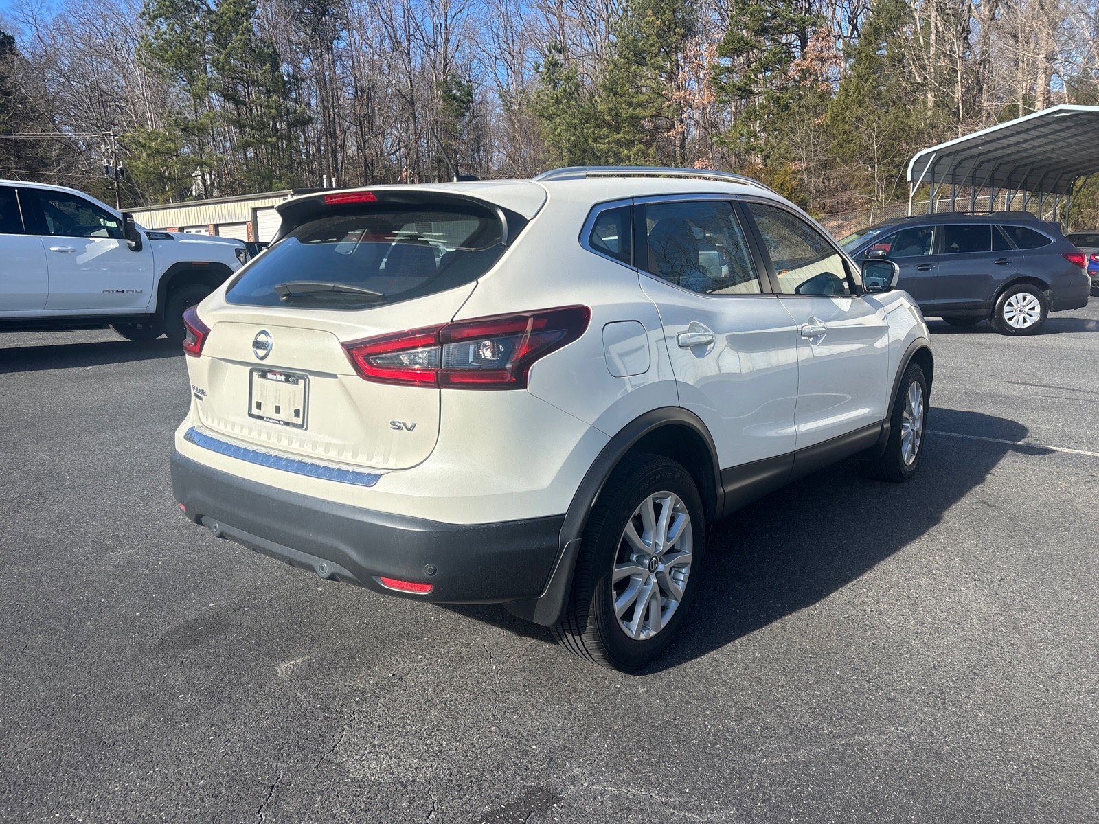 Used 2022 Nissan Rogue Sport SV image 6