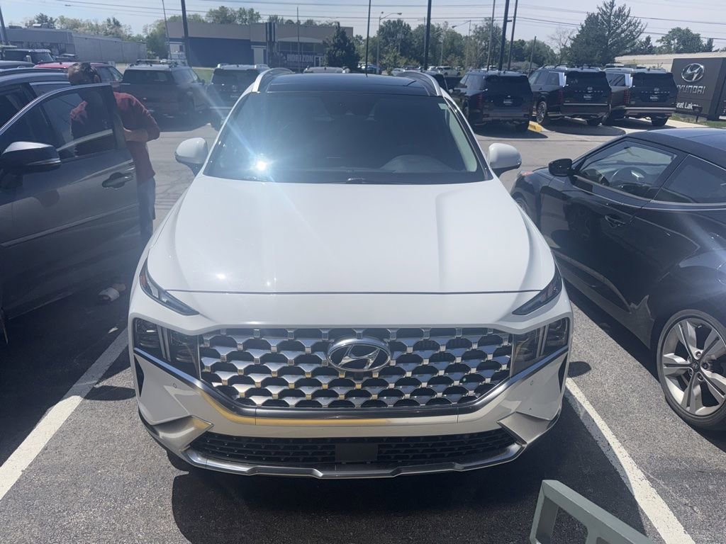 Used 2023 Hyundai Santa Fe Limited AWD/4WD image 3