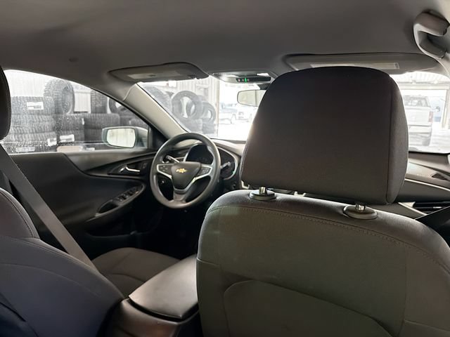 Used 2022 Chevrolet Malibu LS FWD image 11