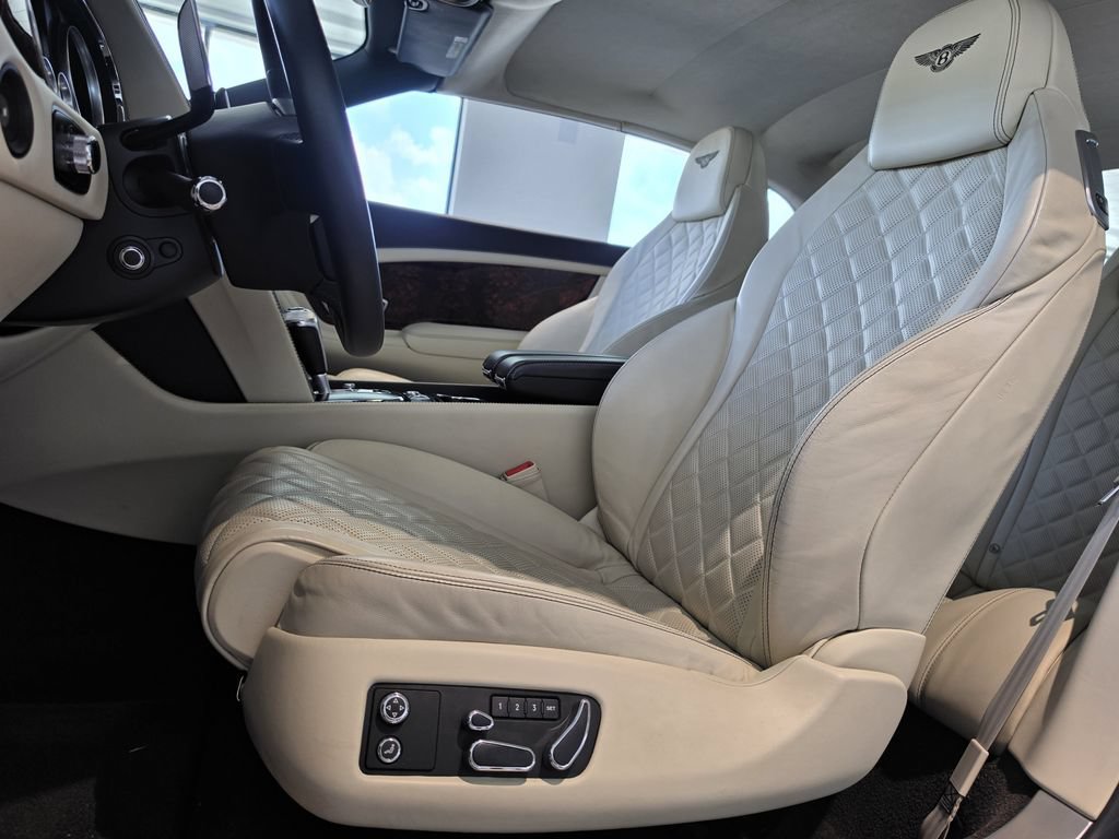 Used 2018 Bentley Continental GT AWD/4WD image 16