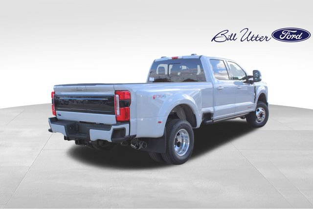New 2026 Ford F350 Platinum image 3