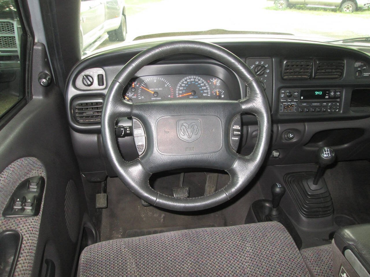 Used 1999 Dodge Ram 2500 Truck 4x4 Quad Cab image 11