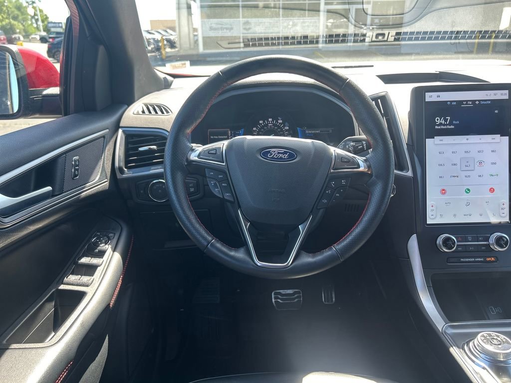 Used 2024 Ford Edge ST-Line AWD/4WD image 16