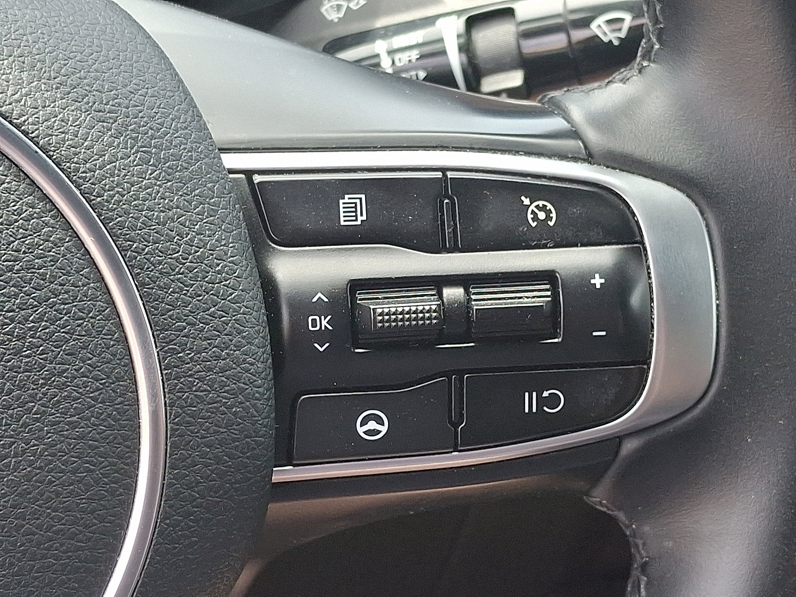 Used 2022 Kia K5 GT-Line image 22