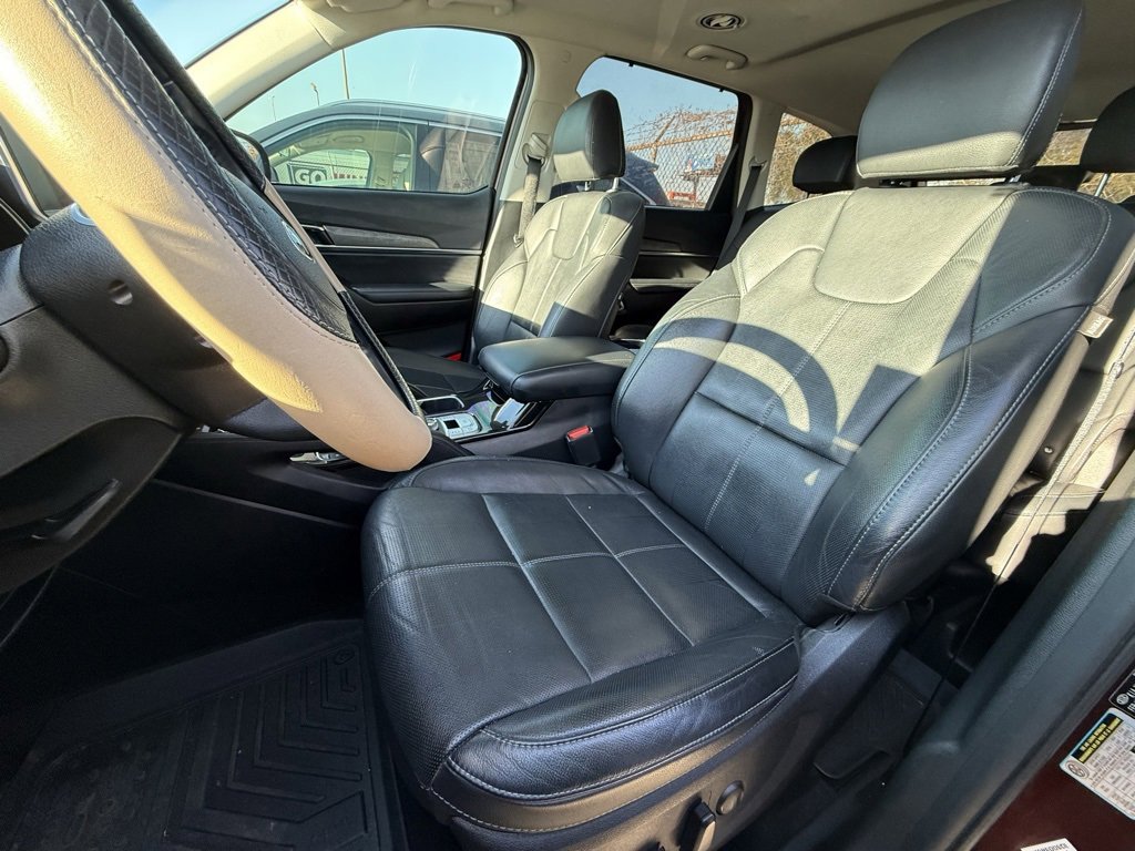 Used 2020 Kia Telluride EX w/ EX Premium Package image 4