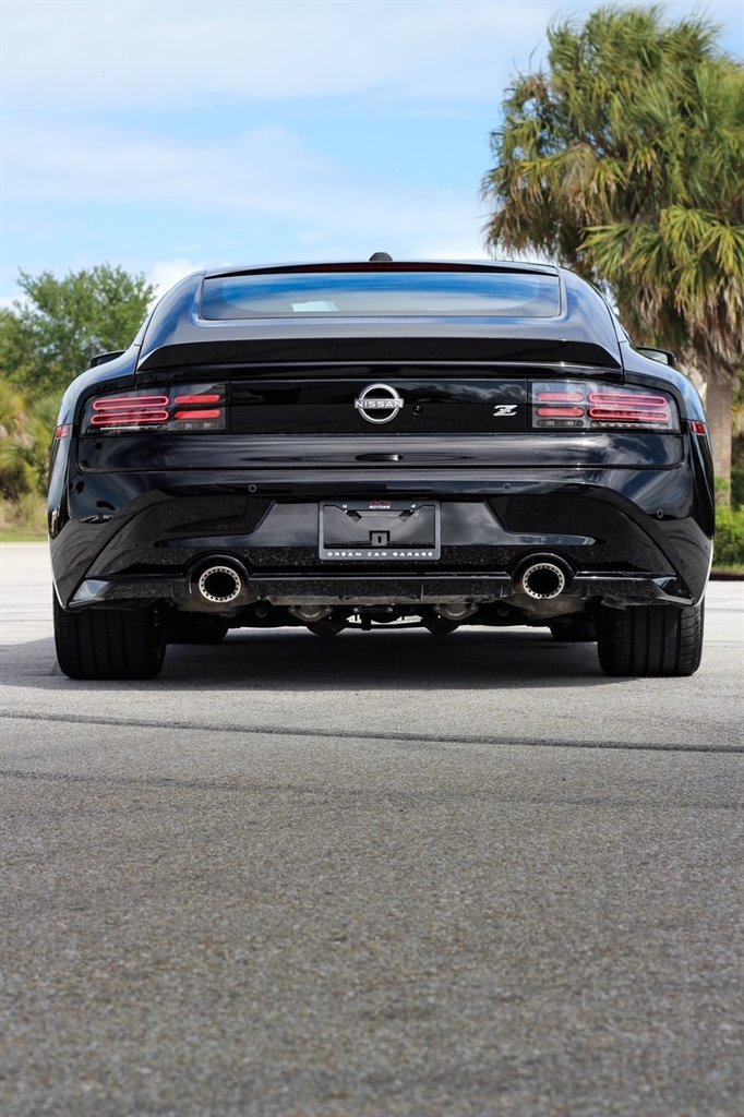 Used 2024 Nissan Z Performance w/ Floor Mat Package image 5
