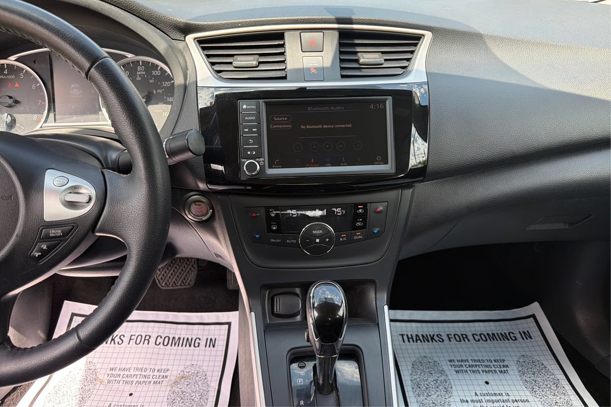 Used 2019 Nissan Sentra SV FWD image 12