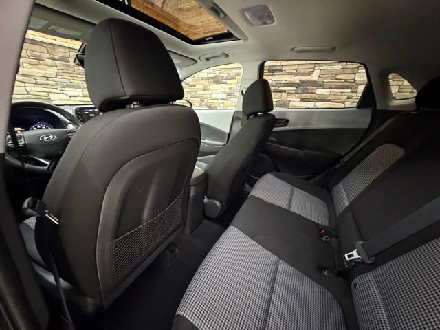 Used 2021 Hyundai Kona SEL Plus w/ Cargo Package AWD/4WD image 25