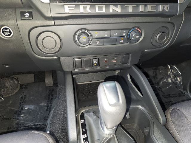 Certified 2025 Nissan Frontier SV RWD image 20