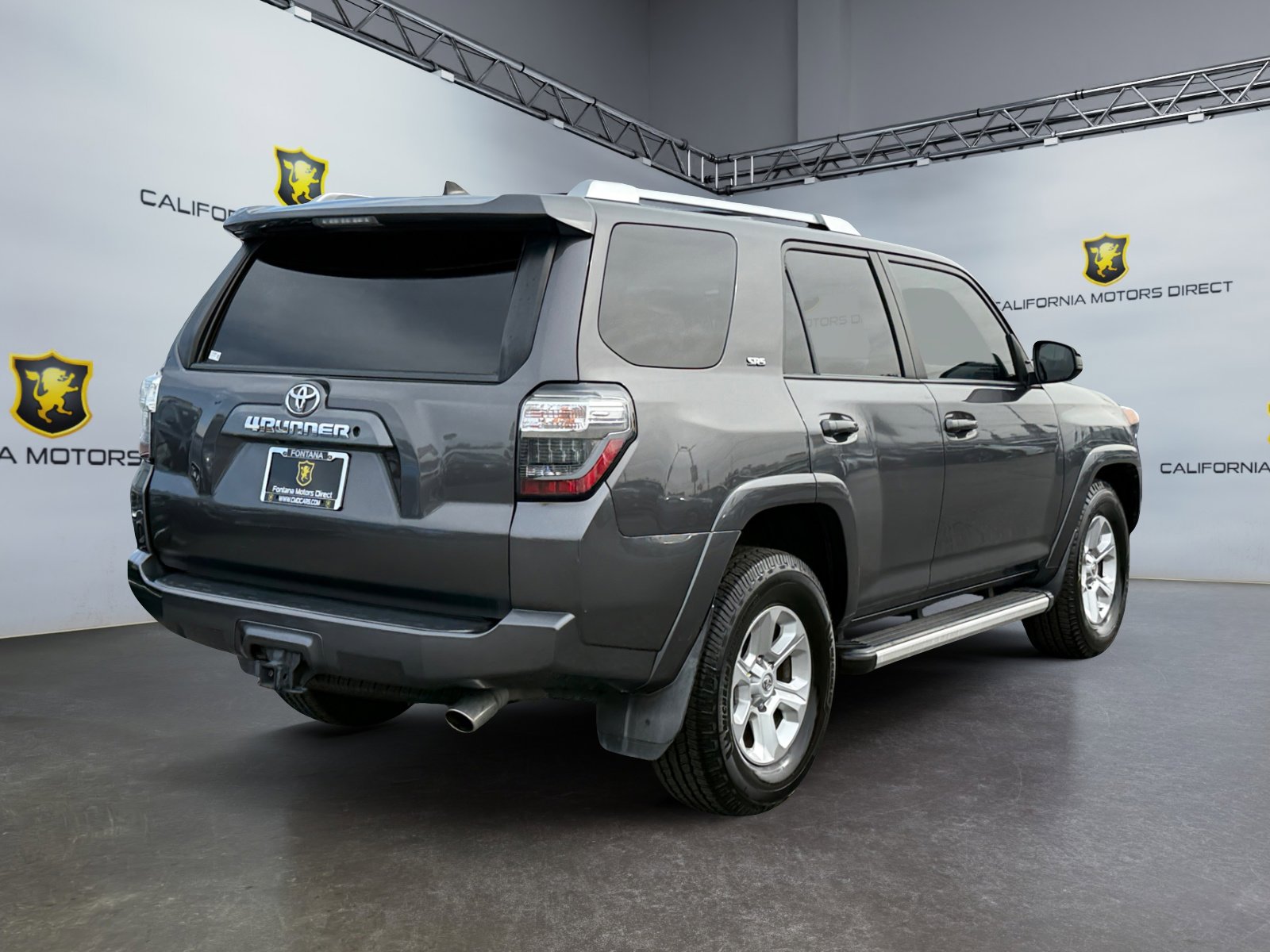 Used 2016 Toyota 4Runner SR5 image 5