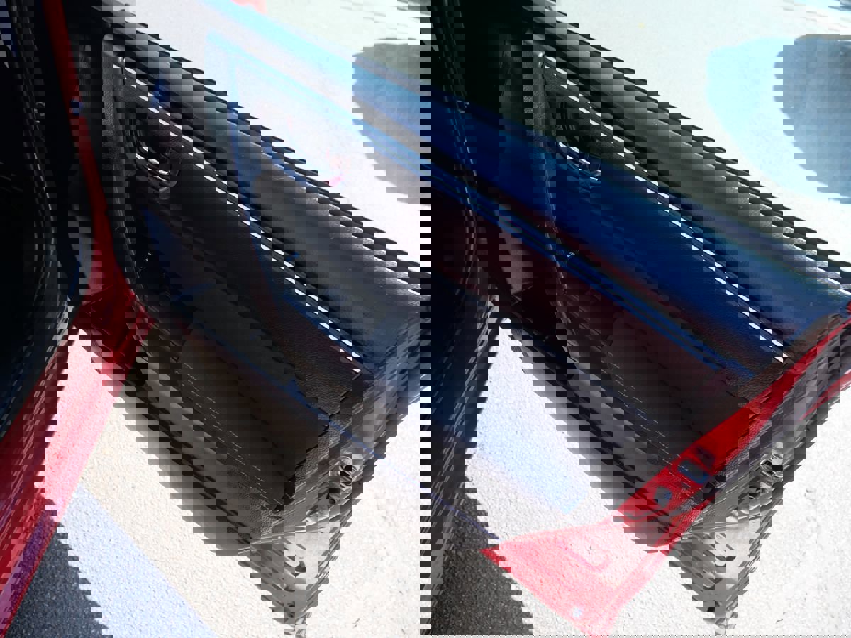 Used 2018 Toyota Corolla LE w/ Carpet Mat Package (TMS) image 30