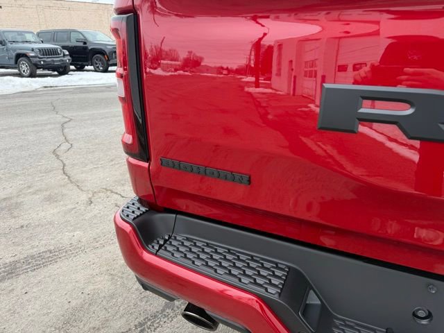 New 2026 RAM 1500 4x4 Crew Cab image 12