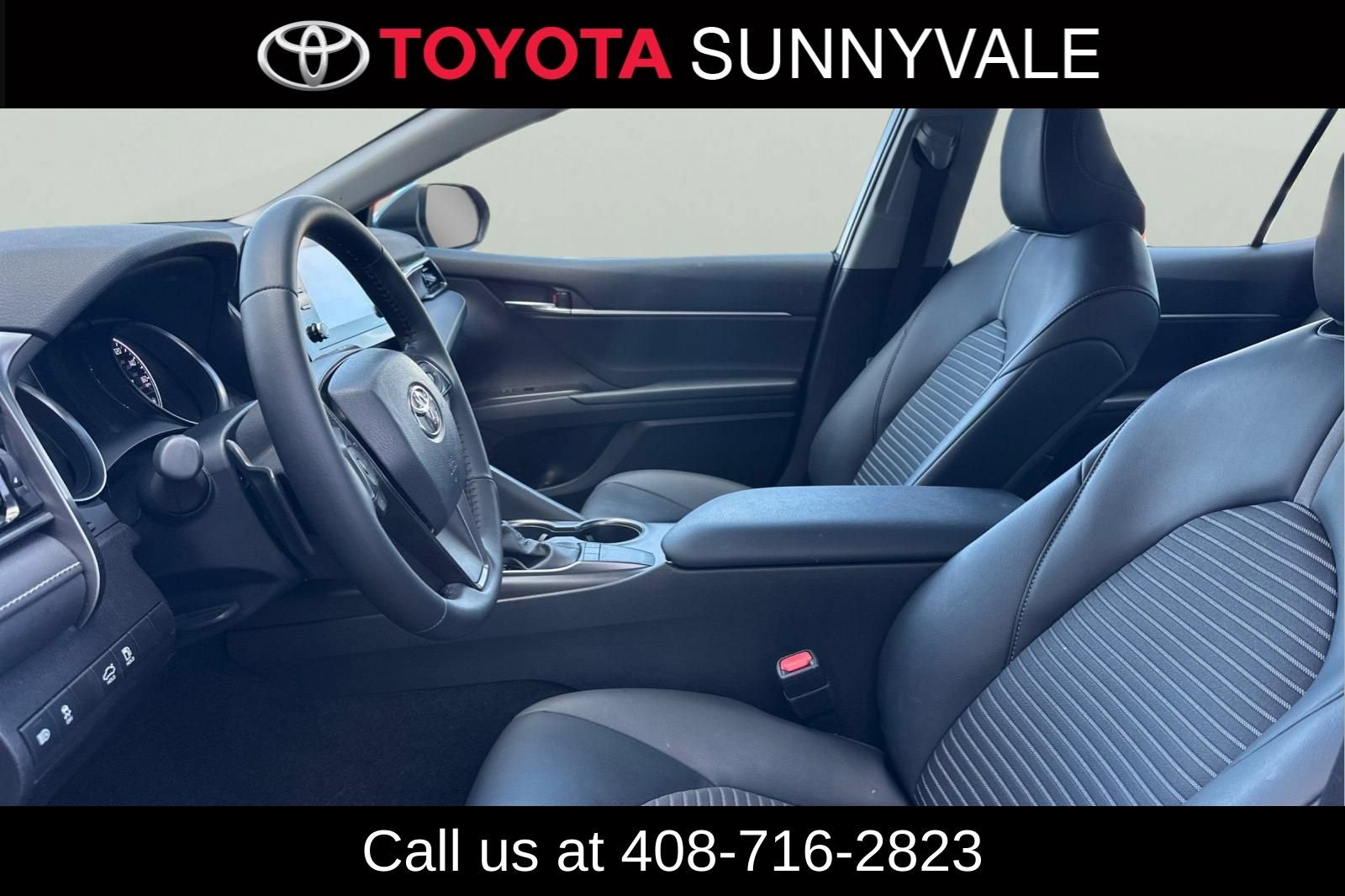 Used 2023 Toyota Camry SE FWD image 14