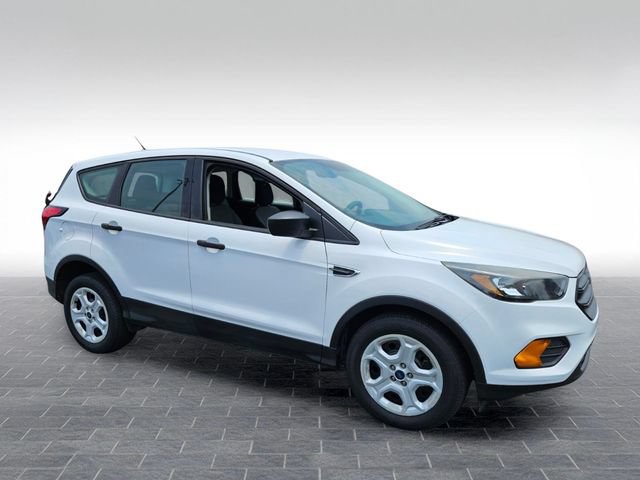 Used 2019 Ford Escape S FWD image 3
