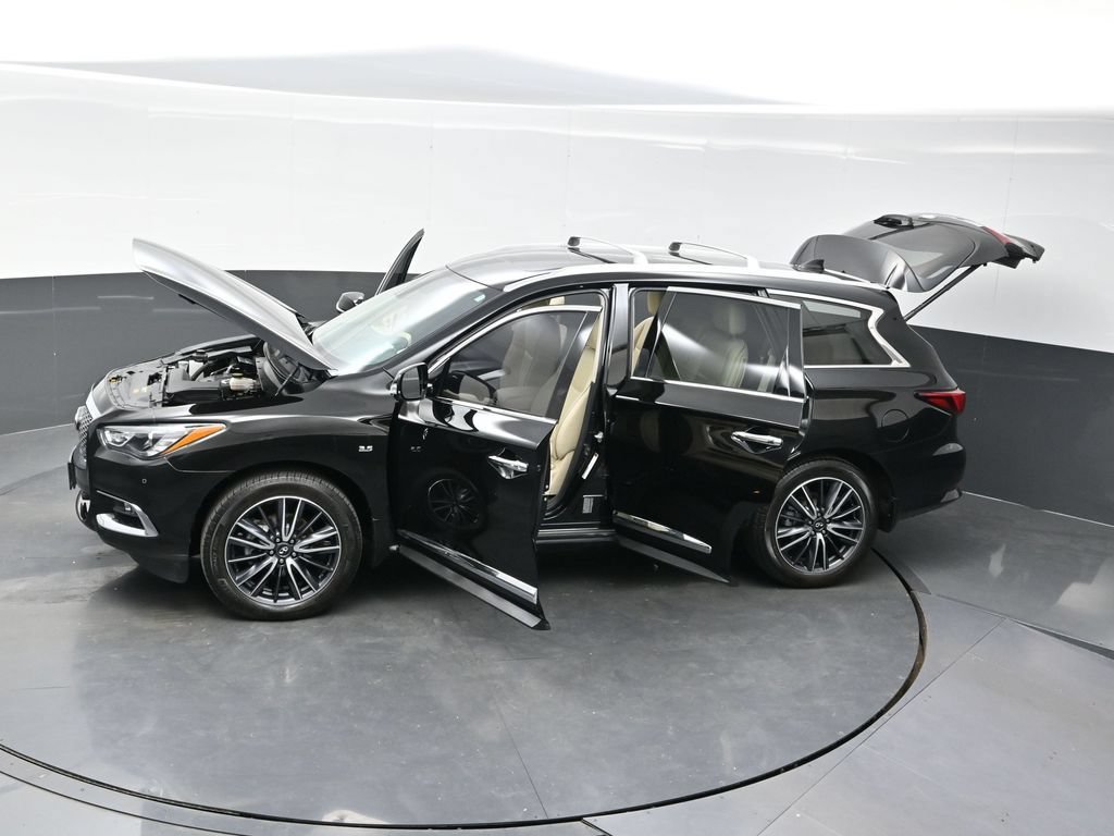 Used 2020 INFINITI QX60 Luxe w/ Sensory Package AWD/4WD image 39