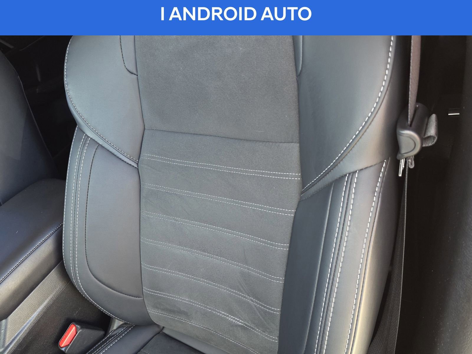 Used 2024 Mitsubishi Outlander SE image 16