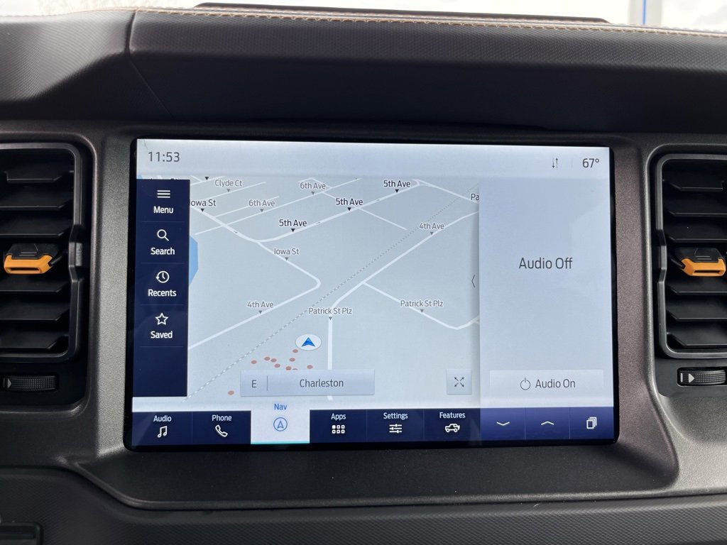 Used 2024 Ford Bronco Badlands image 16