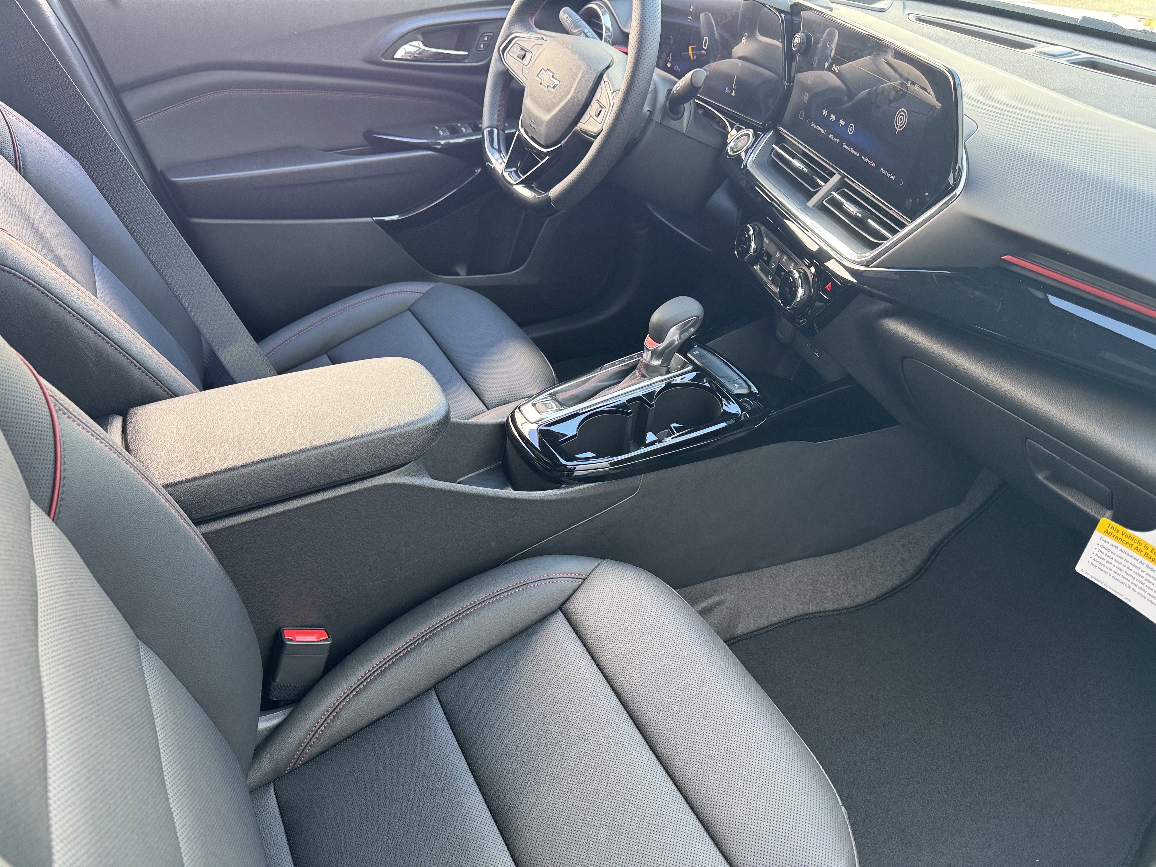 New 2026 Chevrolet Trax RS w/ Driver Confidence Package image 22