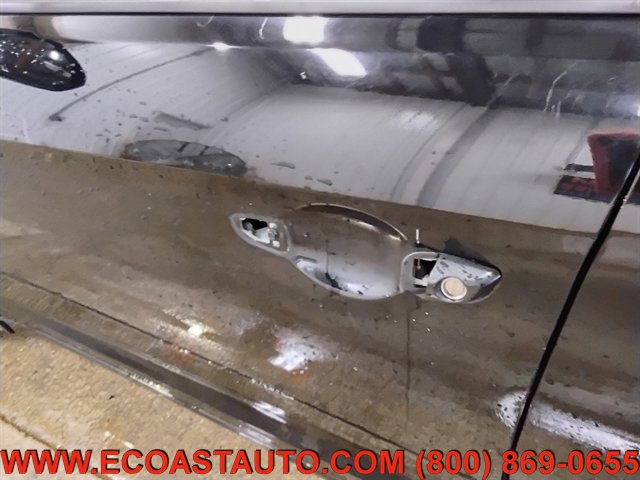 Used 2017 Hyundai Elantra SE image 16