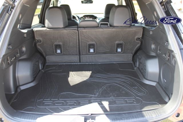 Used 2025 Subaru Forester Touring w/ Popular Package - Touring AWD/4WD image 10