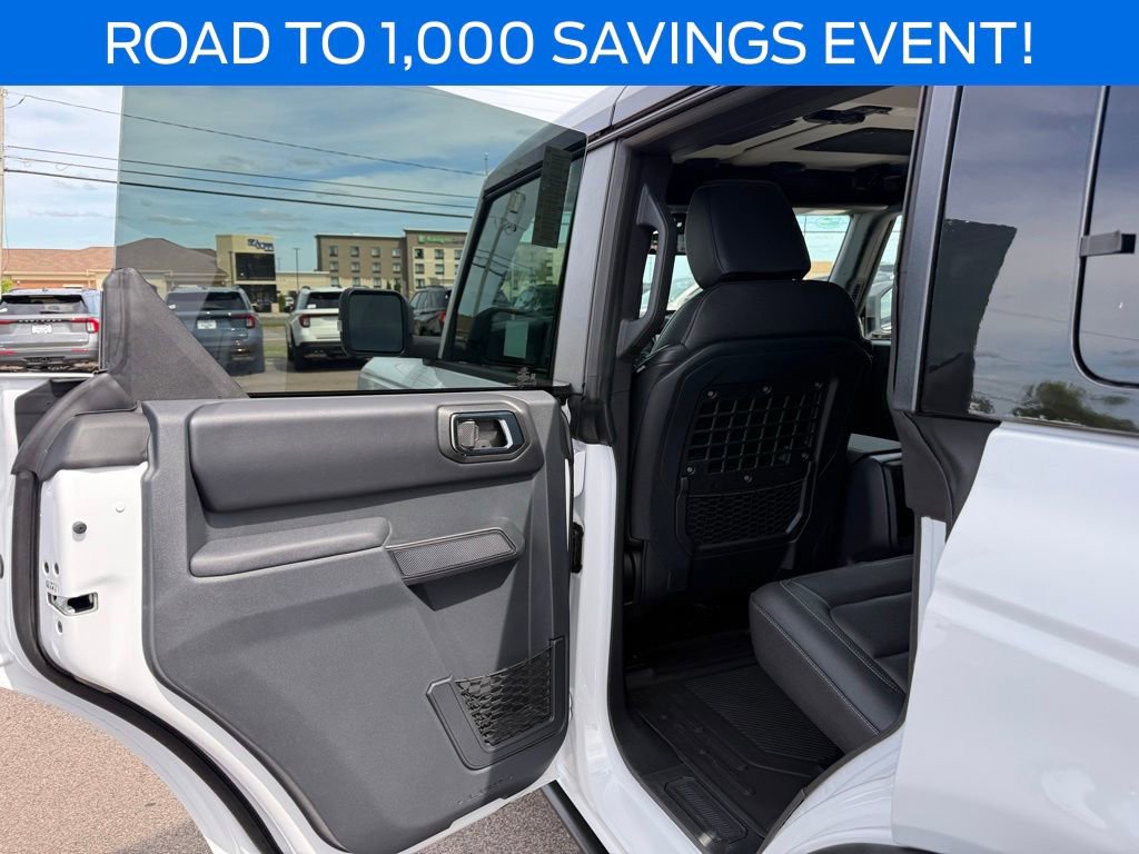 New 2025 Ford Bronco Badlands image 17