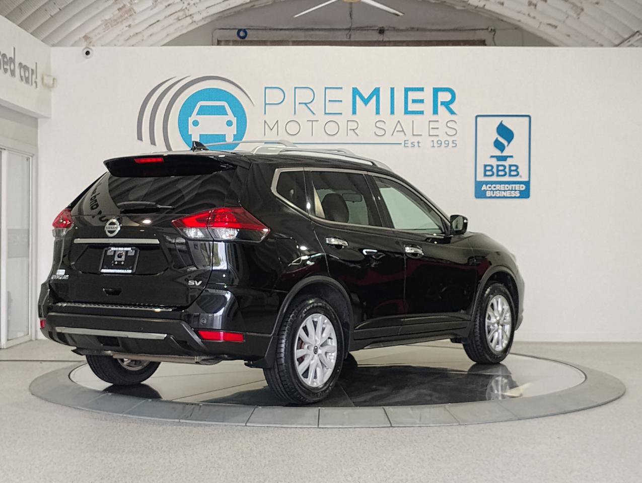 Used 2019 Nissan Rogue SV FWD image 67