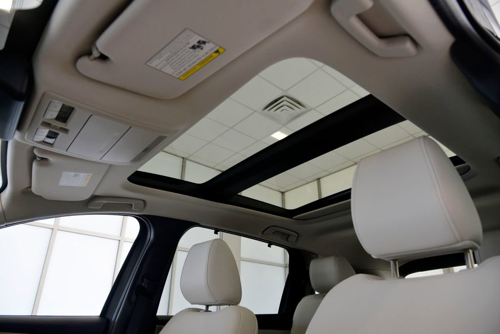 Certified 2026 MAZDA CX-90 3.3 Turbo S w/ Premium Package image 27