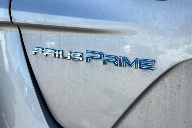 Certified 2022 Toyota Prius Prime LE image 7