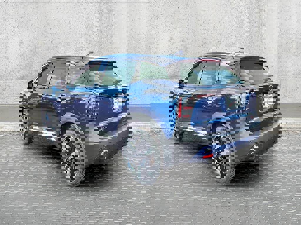 New 2025 Nissan Kicks SR image 31