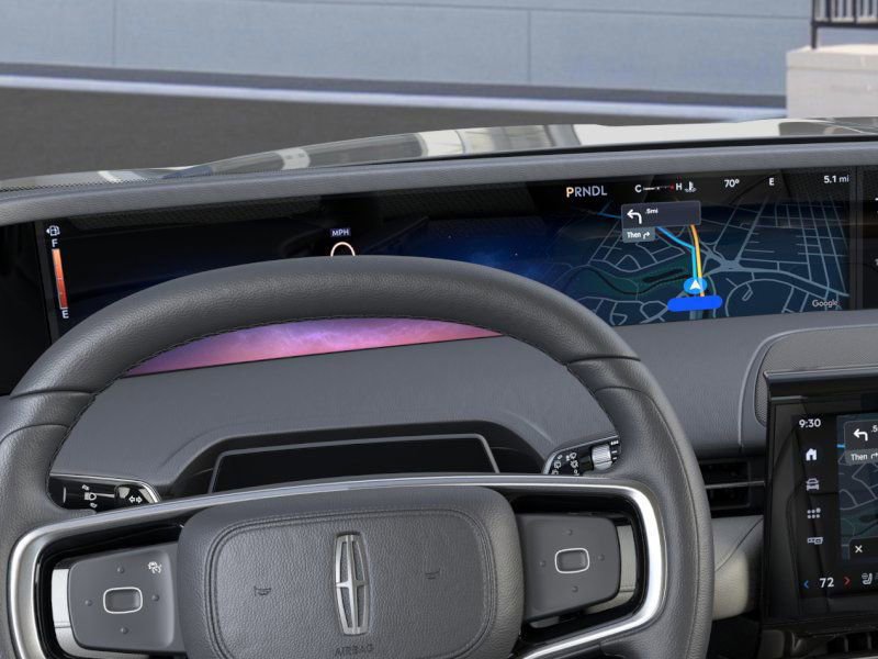 New 2025 Lincoln Nautilus Reserve image 13