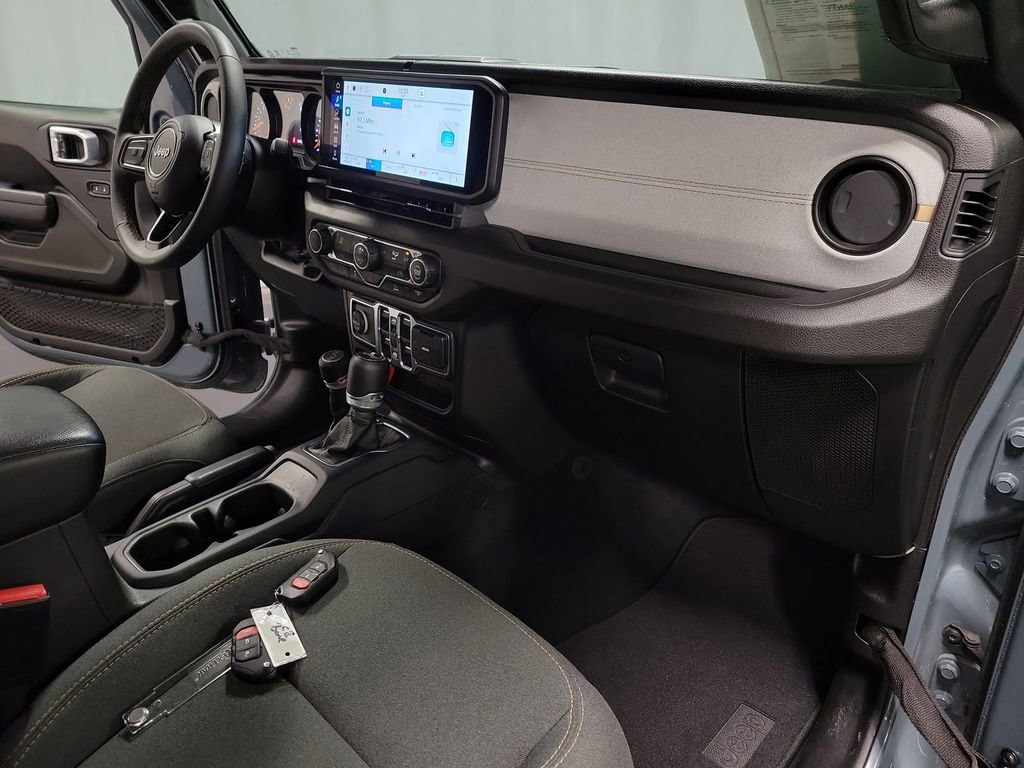 Used 2024 Jeep Wrangler Sport S image 23