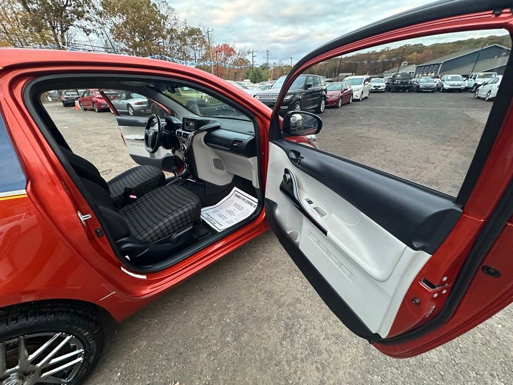 Used 2013 Scion iQ image 23