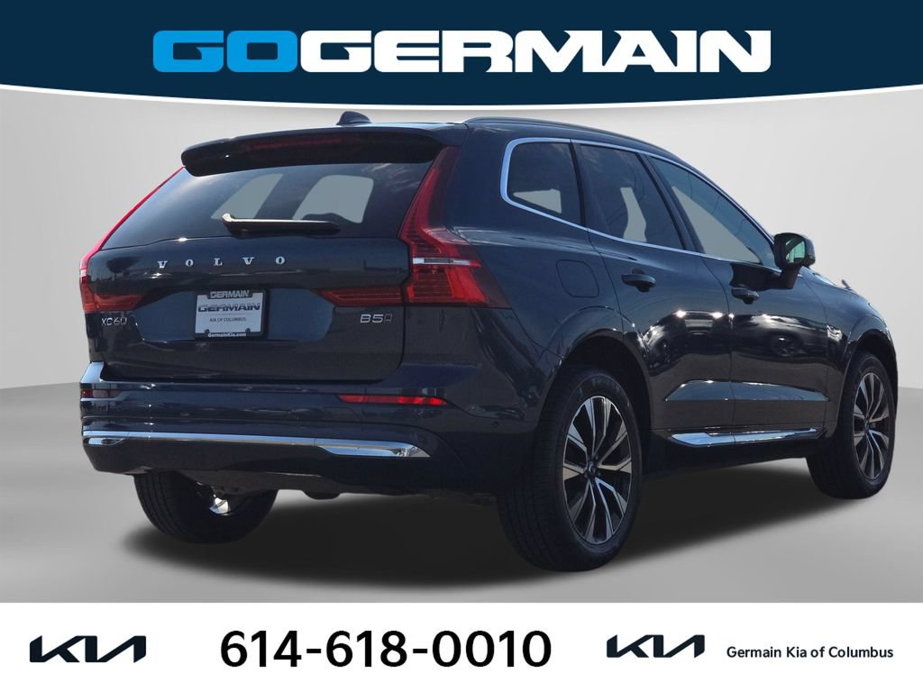 Used 2023 Volvo XC60 B5 Plus AWD/4WD image 7