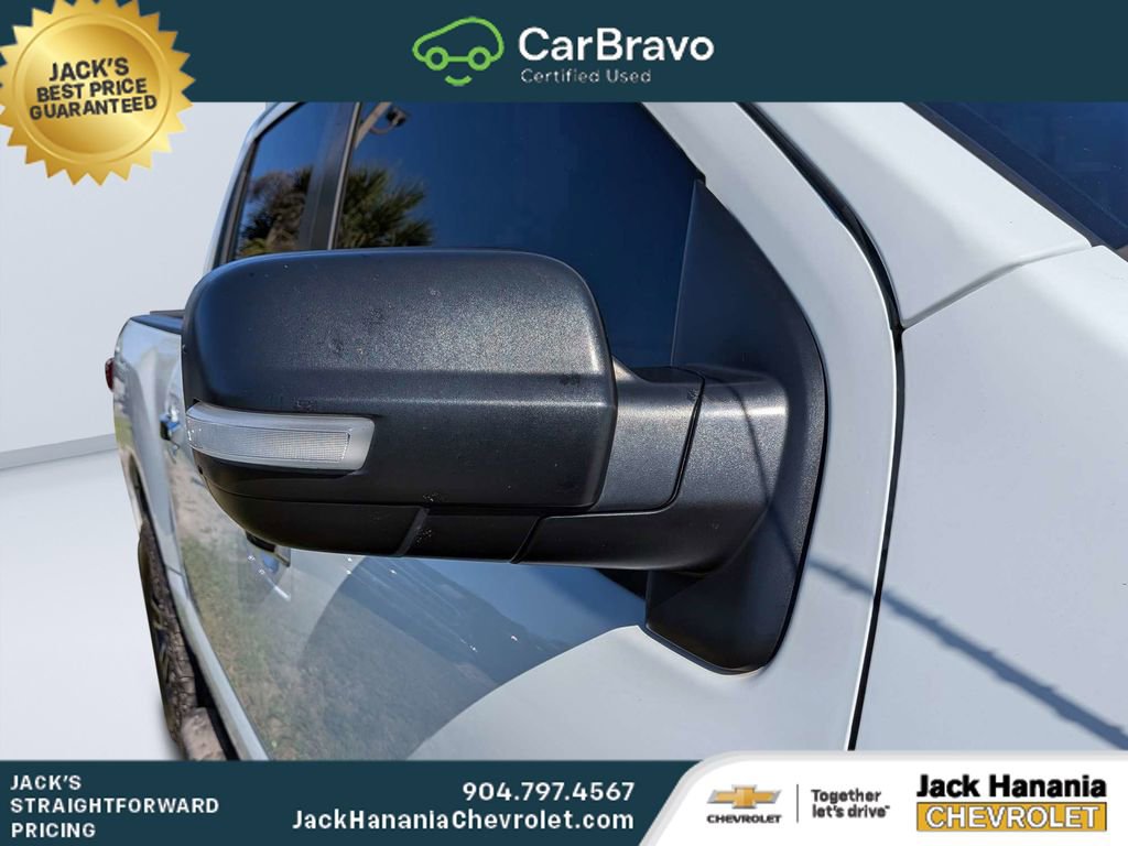 Used 2020 Nissan Titan SV w/ SV Convenience Package AWD/4WD image 11