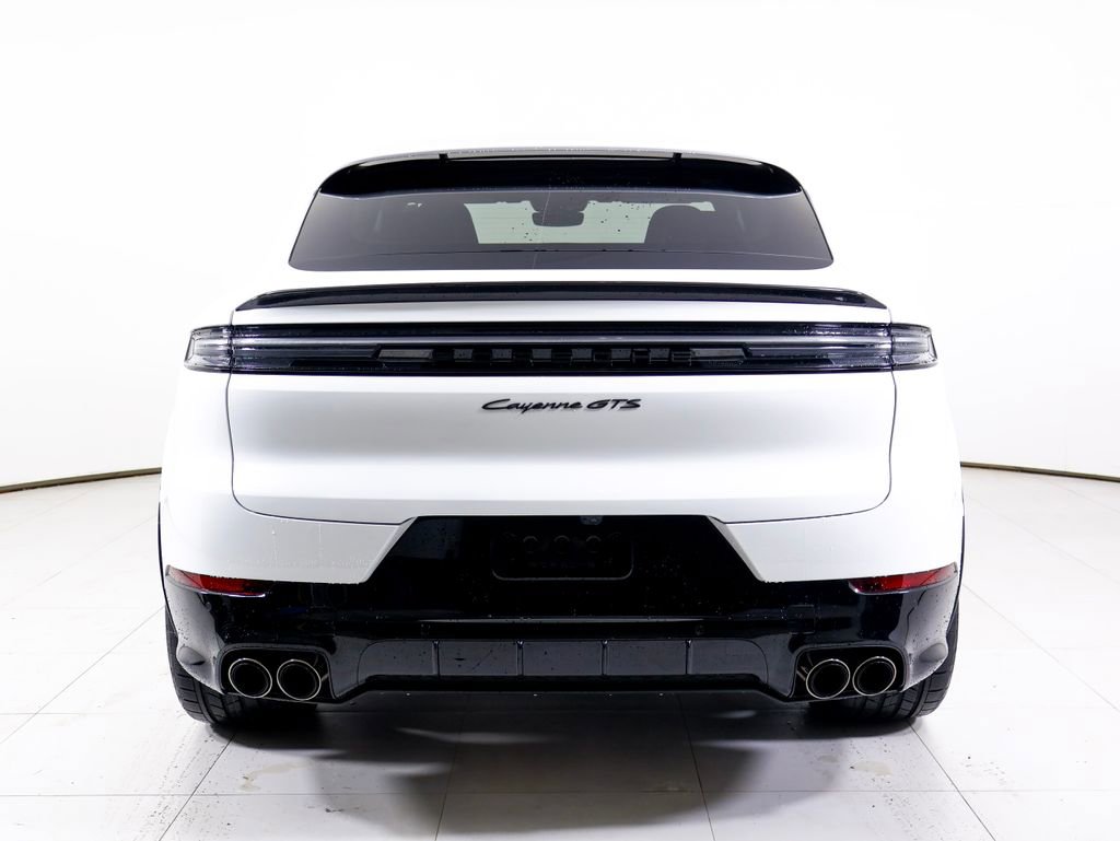 New 2026 Porsche Cayenne GTS image 19
