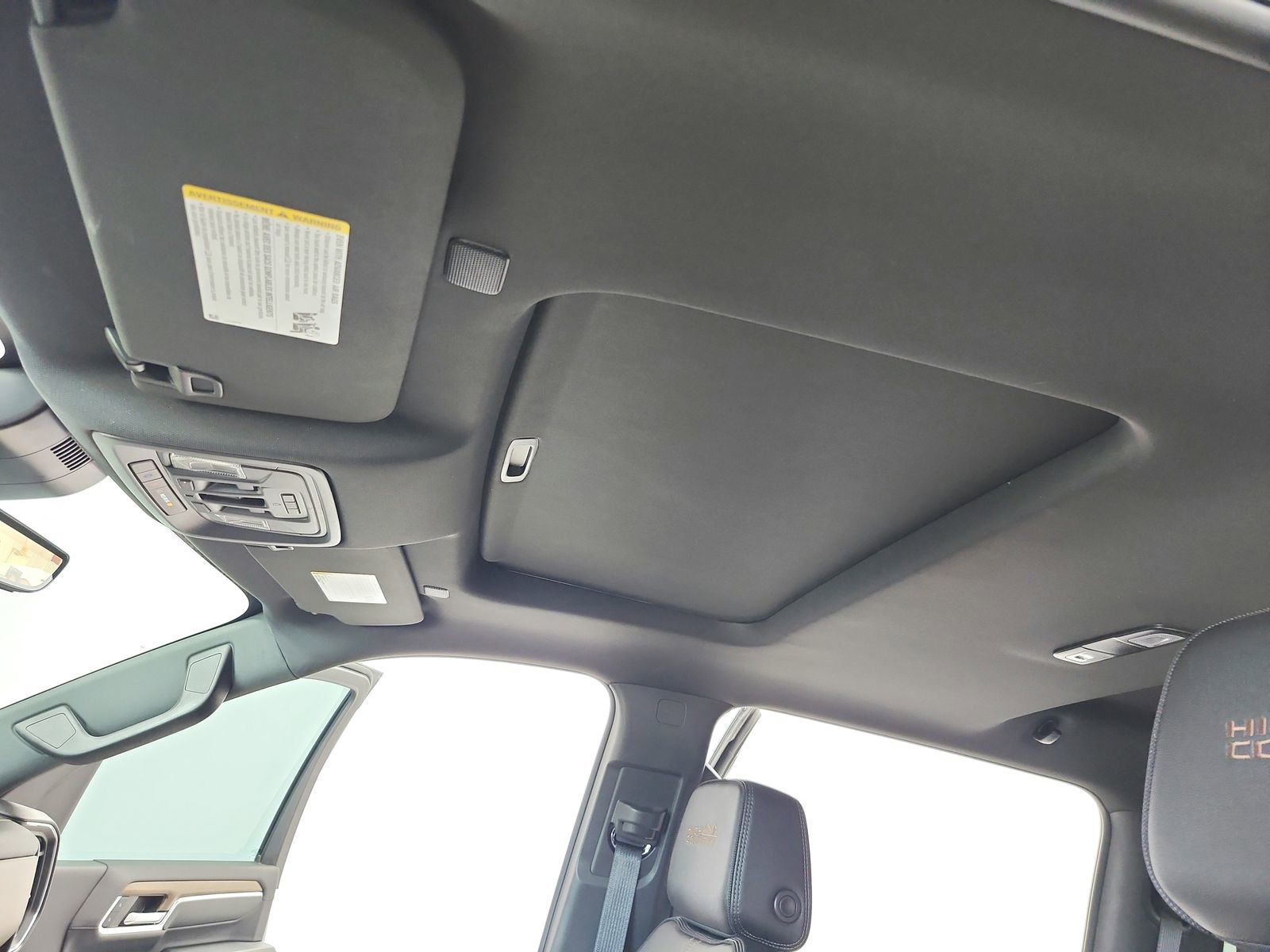 Used 2024 Chevrolet Silverado 2500 High Country w/ Technology Package image 21