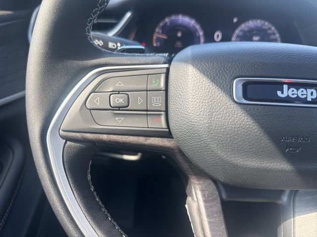 New 2025 Jeep Grand Cherokee L Limited w/ Luxury Tech Group II image 25