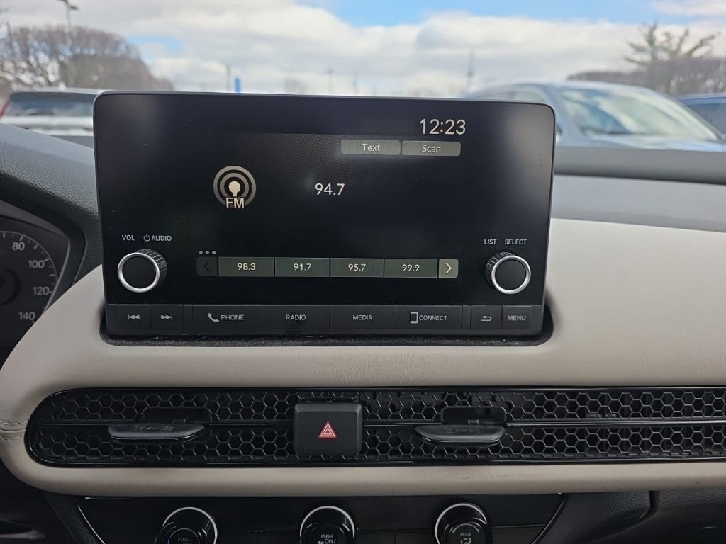 Used 2023 Honda HR-V LX image 15