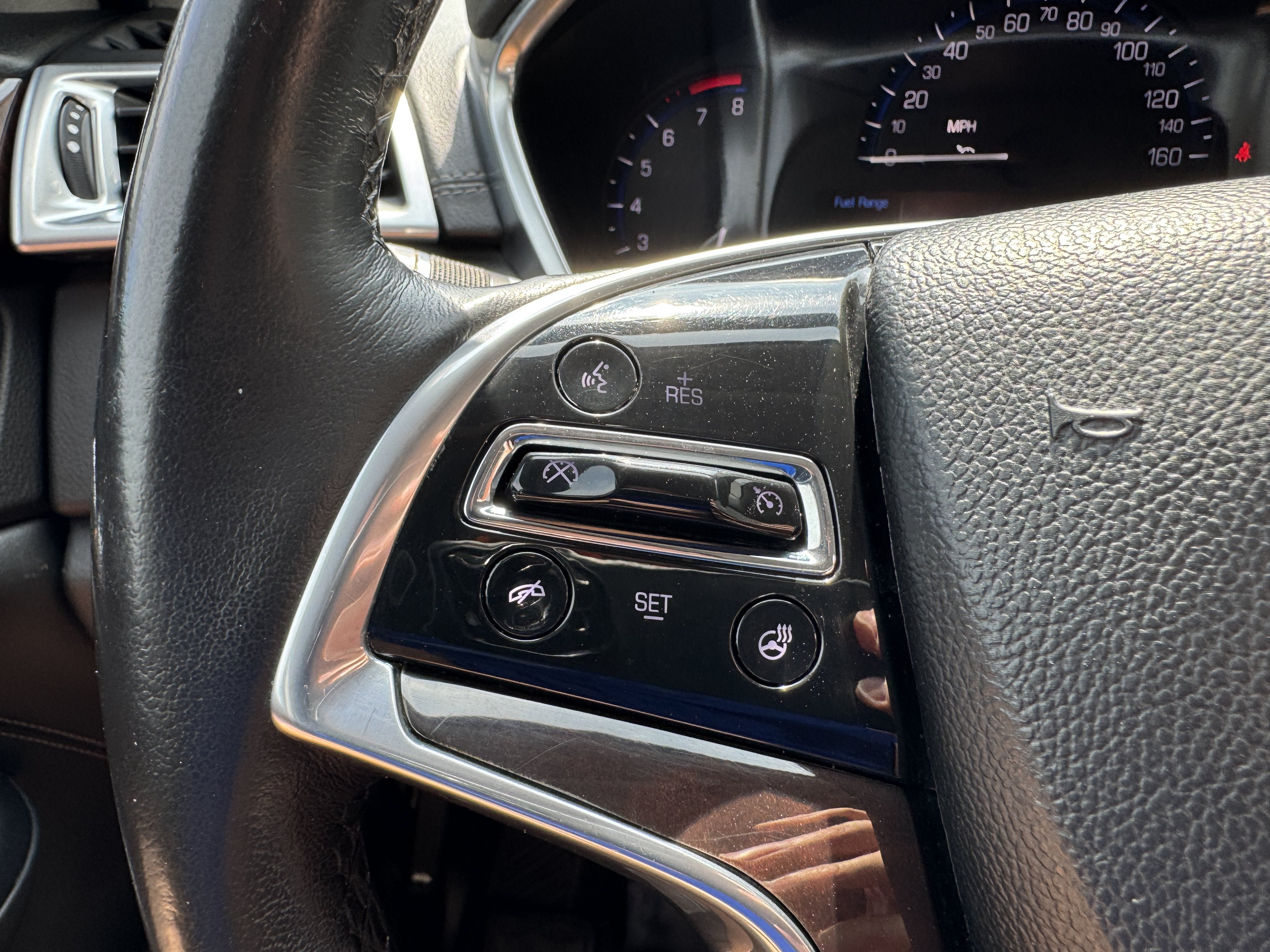 Used 2016 Cadillac SRX Luxury w/ Trailering Package AWD/4WD image 12