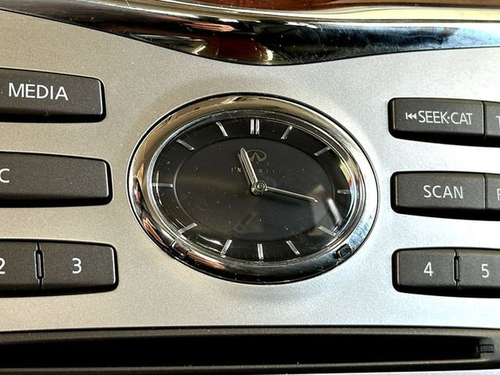 Used 2019 INFINITI QX80 Luxe w/ Proassist Package RWD image 18