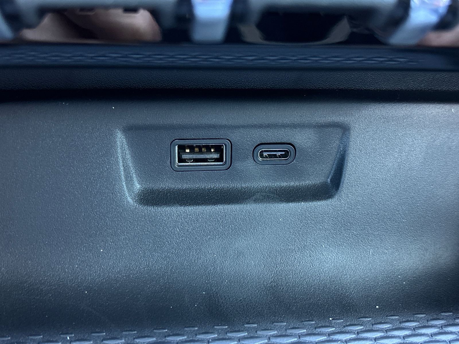 New 2026 GMC Terrain Elevation w/ Elevation Premium Package image 10