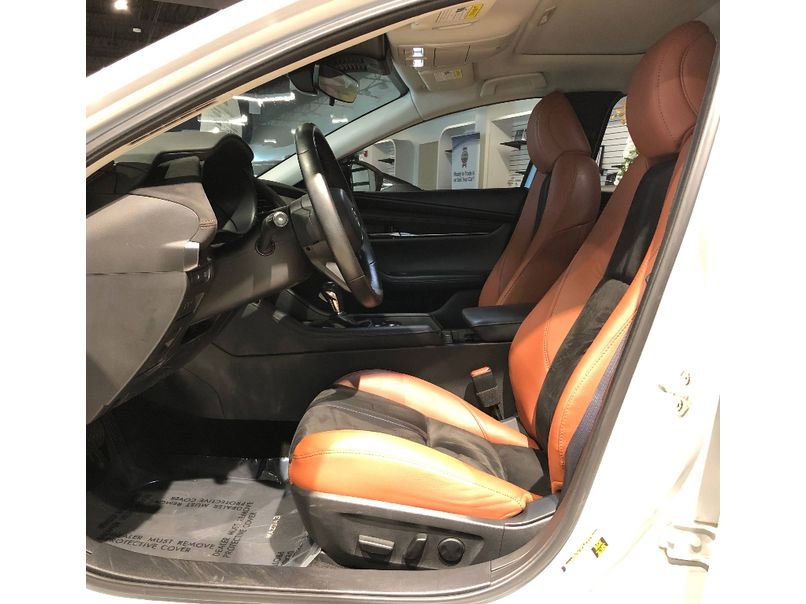 Used 2024 MAZDA MAZDA3 s image 19