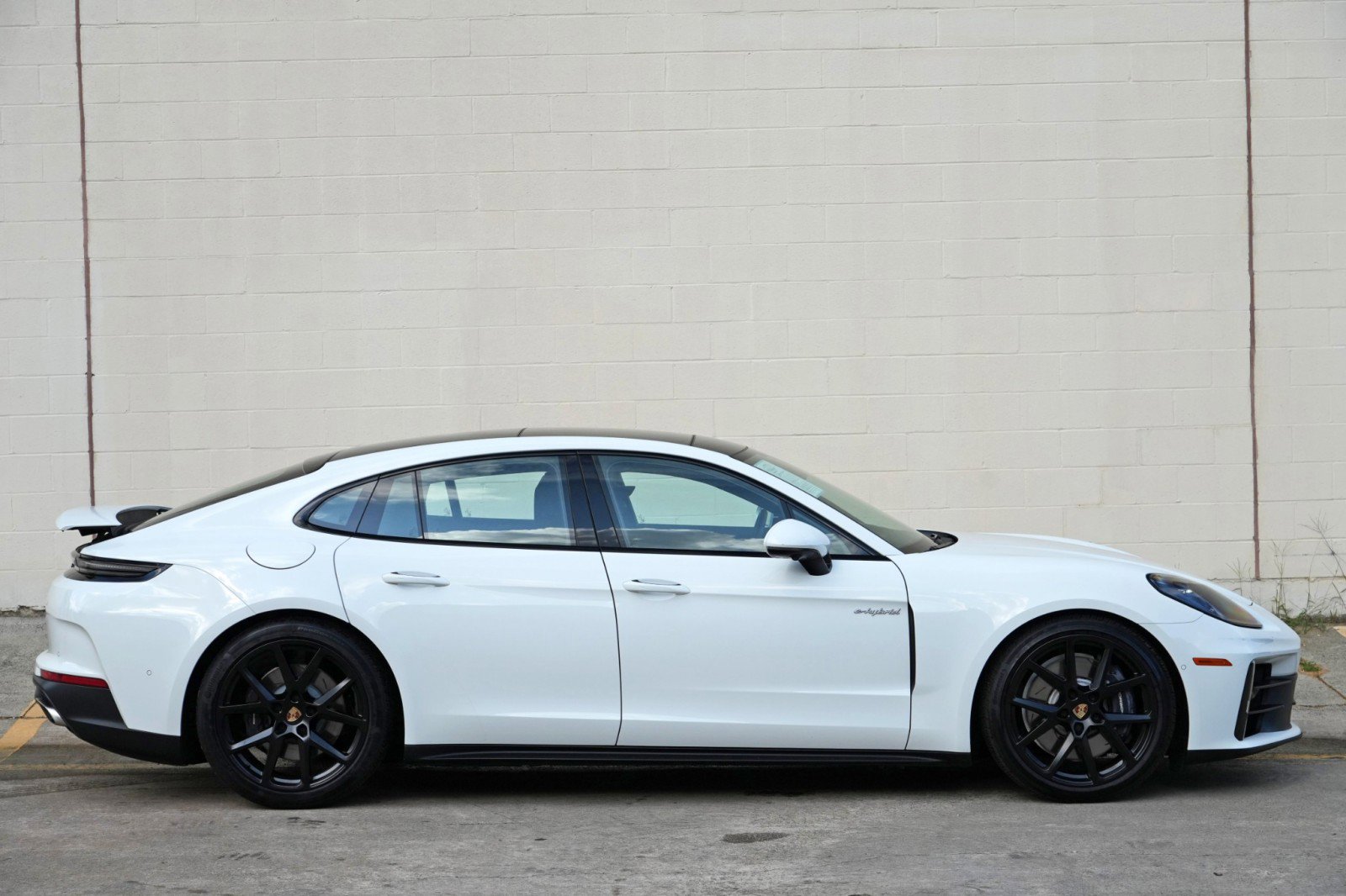 Used 2025 Porsche Panamera 4 AWD/4WD image 60