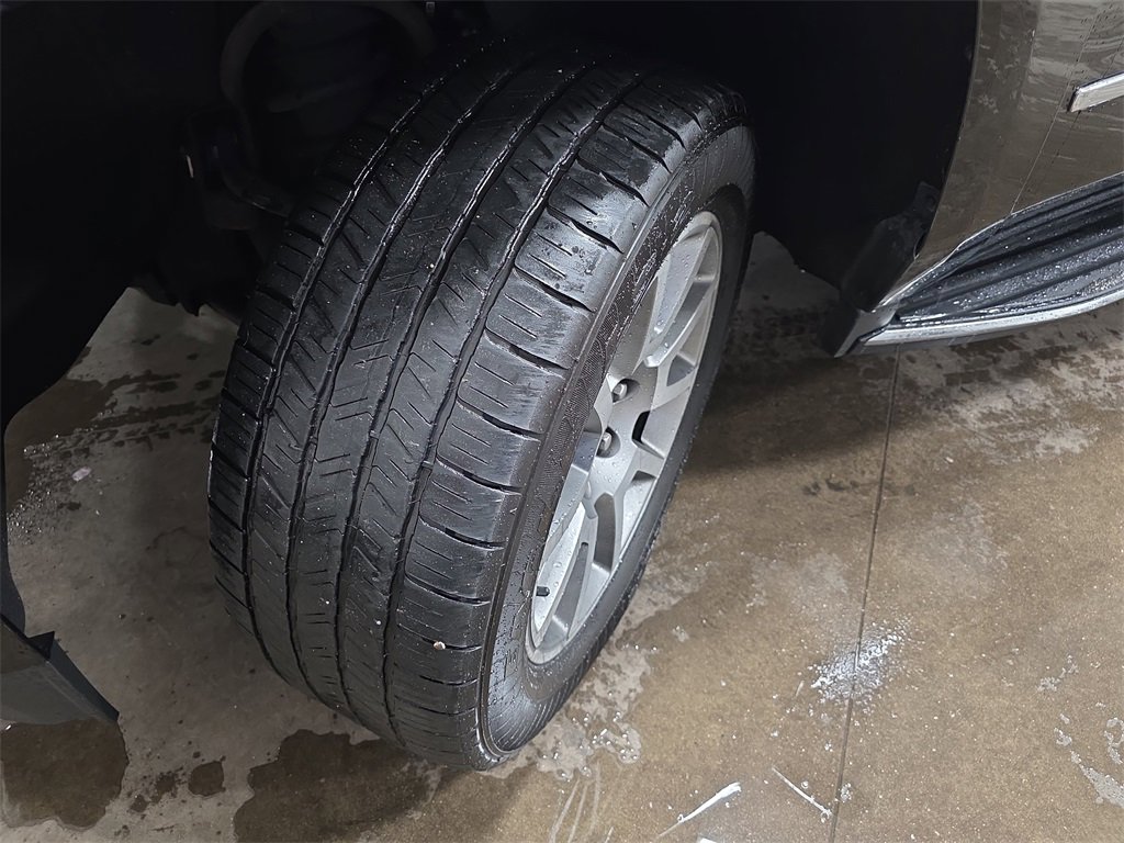 Certified 2019 GMC Yukon Denali w/ Open Road Package image 35