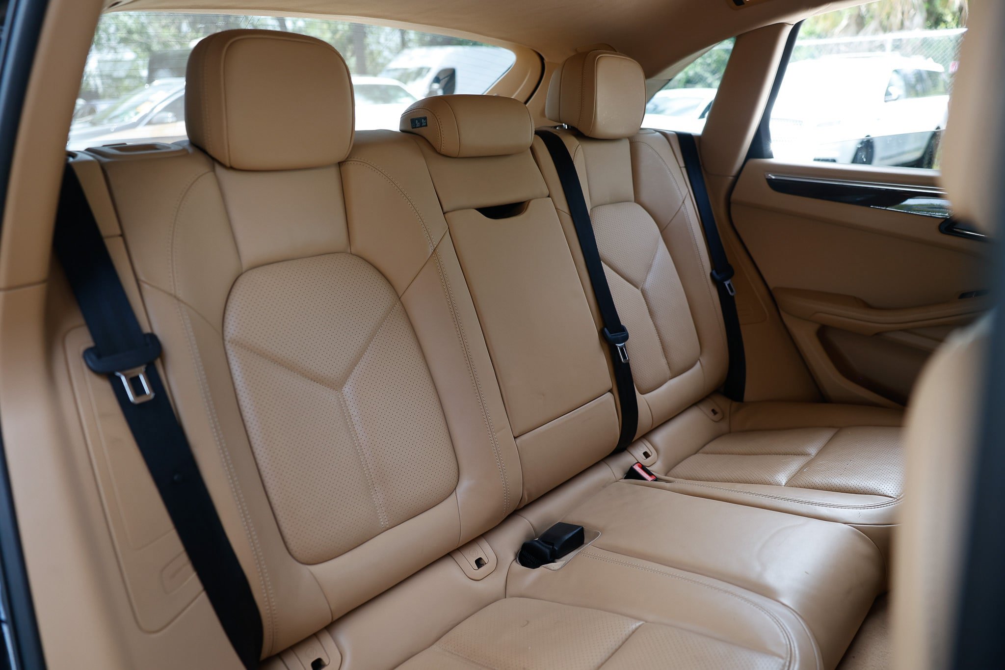 Used 2016 Porsche Macan S AWD/4WD image 18