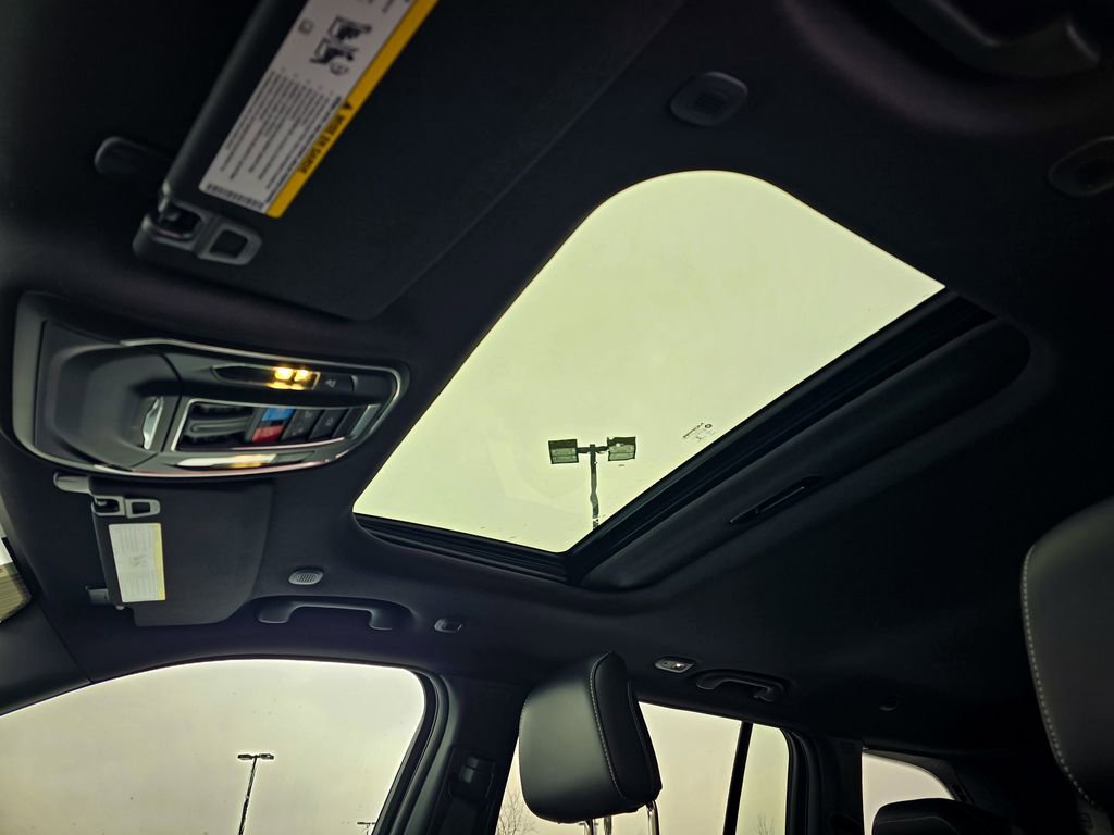 New 2026 Jeep Grand Cherokee Laredo image 15