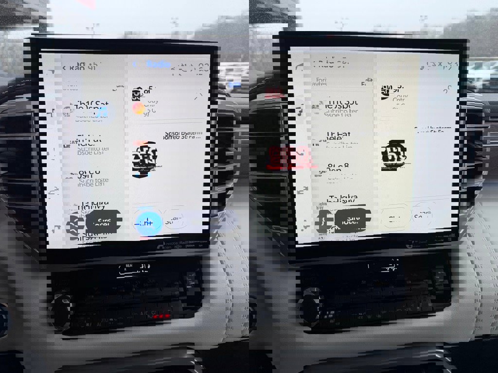 Certified 2024 Toyota Sequoia Capstone image 17