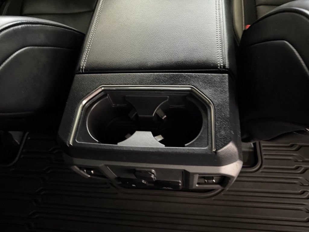Used 2019 Ford F150 Raptor w/ Equipment Group 802A Luxury AWD/4WD image 32
